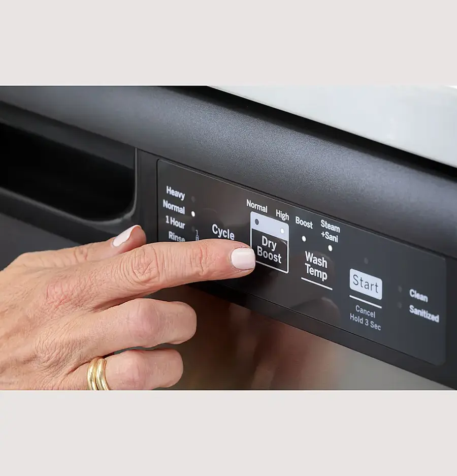 Alt View 16. GE - Front Control Built-In Dishwasher with 55 dBA - White.