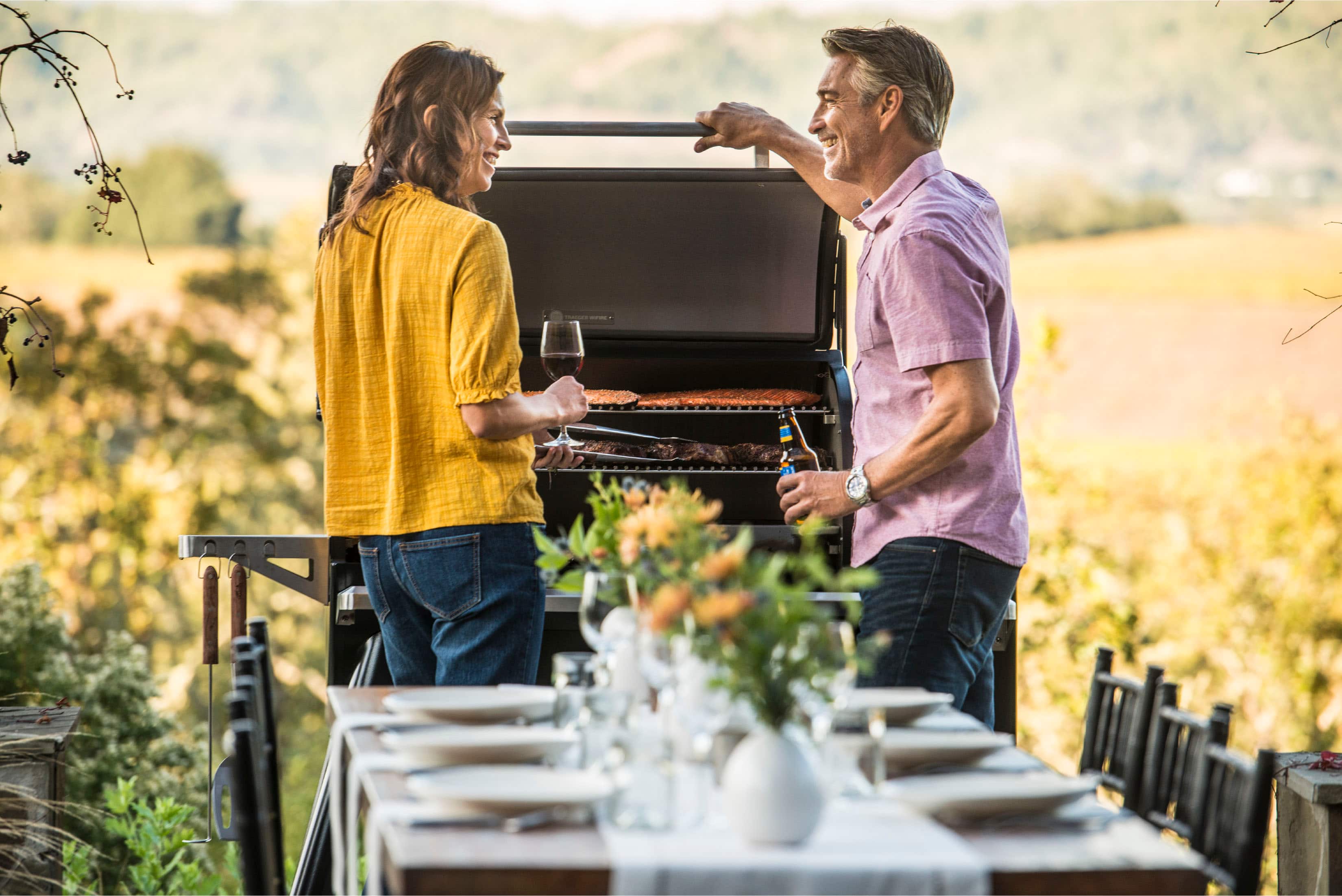 Alt View 20. Traeger Grills - Ironwood 885 Pellet Grill and Smoker with WiFIRE - Black.