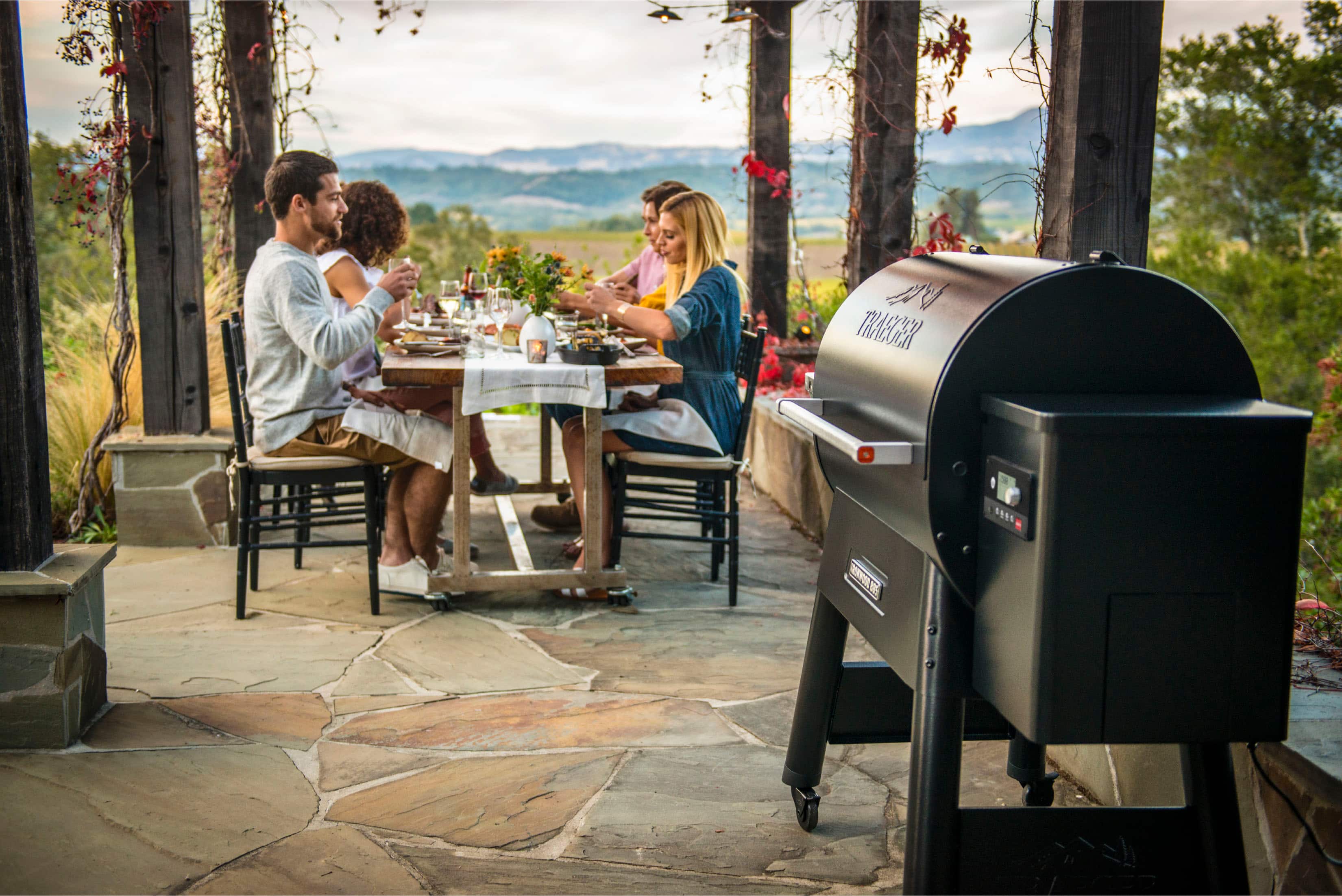 Alt View 21. Traeger Grills - Ironwood 885 Pellet Grill and Smoker with WiFIRE - Black.