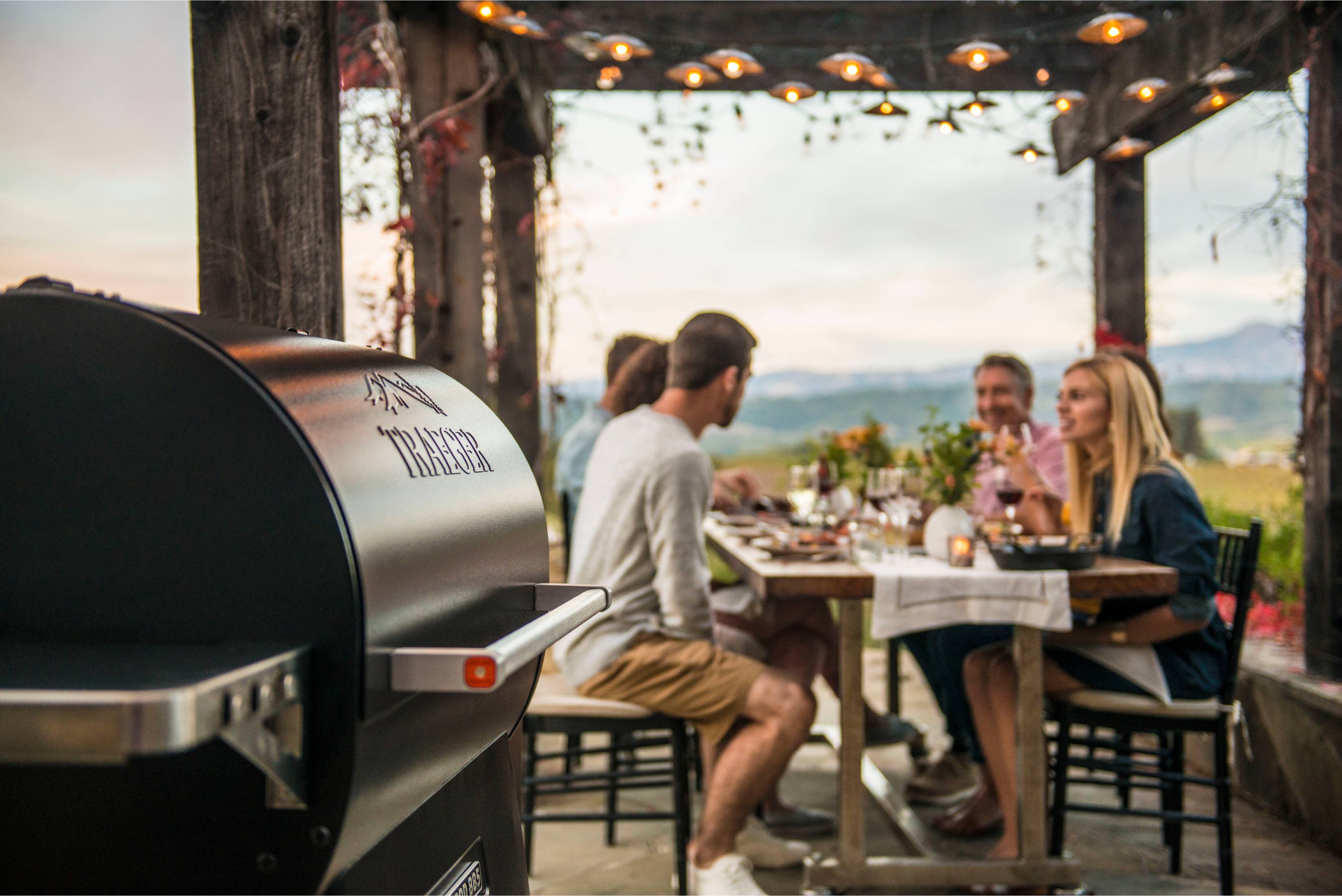 Alt View 22. Traeger Grills - Ironwood 885 Pellet Grill and Smoker with WiFIRE - Black.