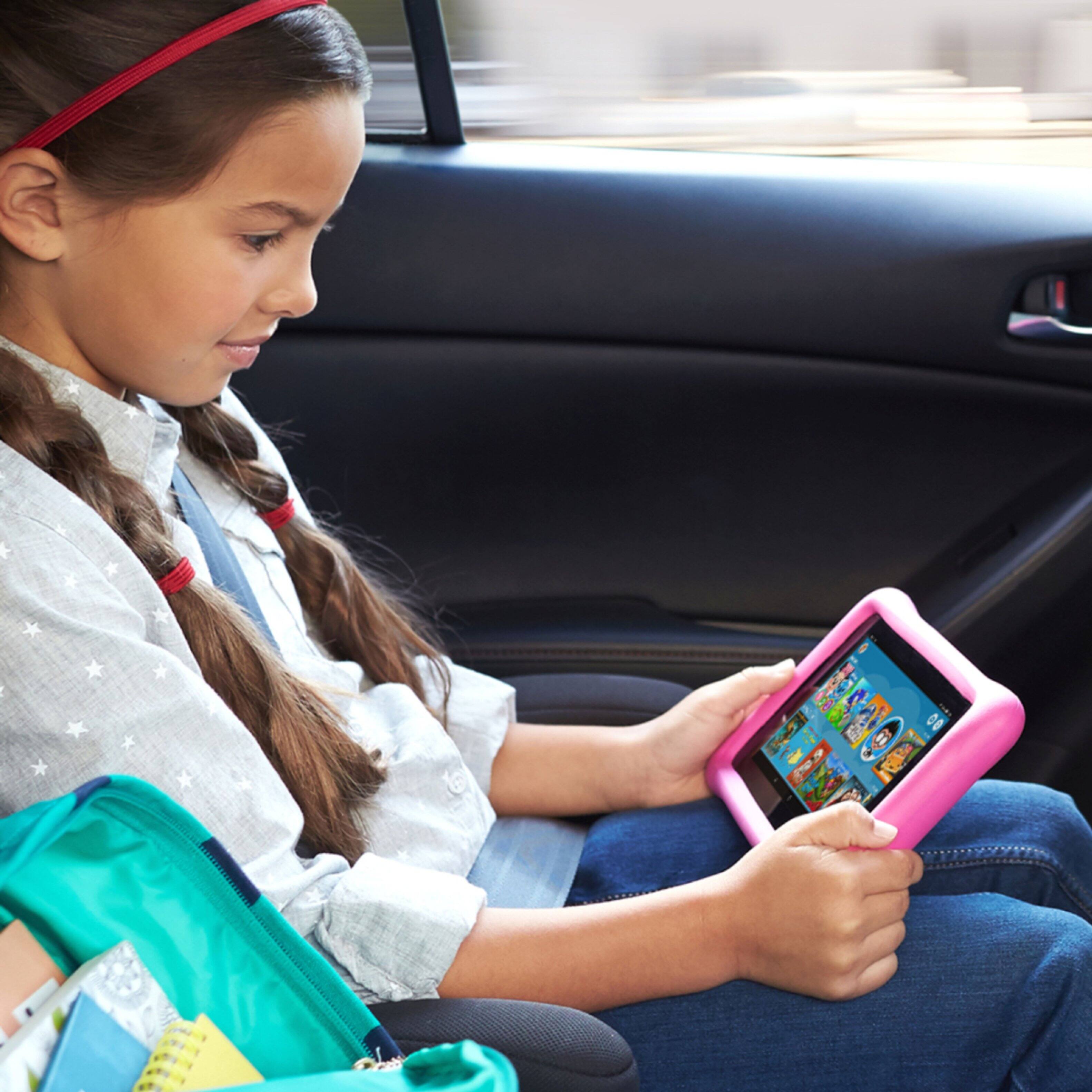 Alt View 19. Amazon - Geek Squad Certified Refurbished Fire HD Kids Edition - 8" - Tablet - 32GB 8th Generation, 2018 Release.