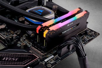 CORSAIR VENGEANCE RGB PRO 32GB (2x16GB) DDR4 3200MHz C16 UDIMM CORSAIR VENGEANCE RGB PRO 32GB (2x16GB) DDR4 3200MHz C16 UDIMM