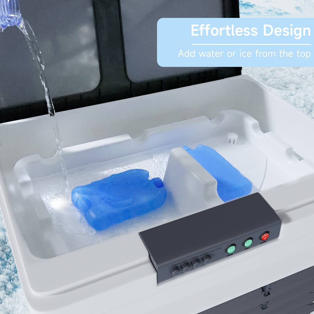 Effortless Design  
Add water or ice from the top