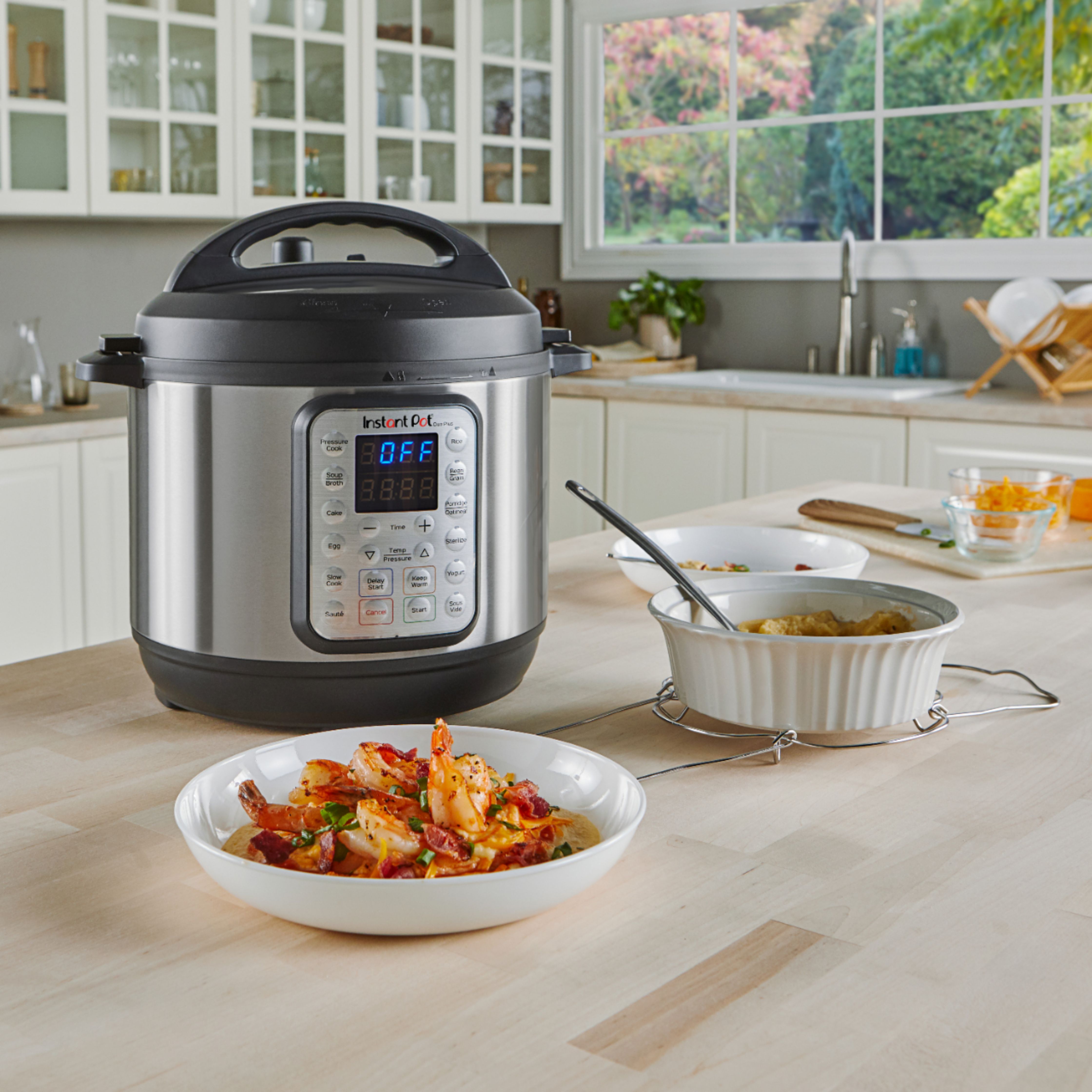 Instant Pot 8 Qt Viva 9-In-1 Multi-Use Programmable Pressure Cooker - Bed  Bath & Beyond - 33058961