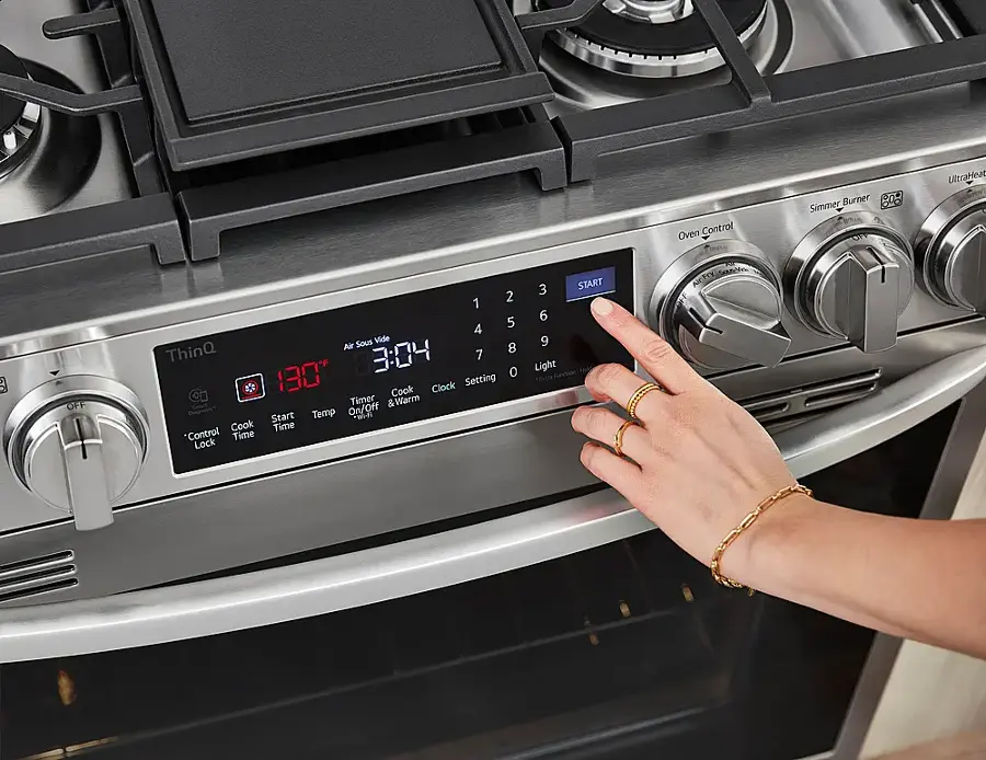 Alt View 29. LG - 6.3 Cu. Ft. Smart Slide-In Gas True Convection Range with EasyClean and Air Sous-Vide - Stainless Steel.