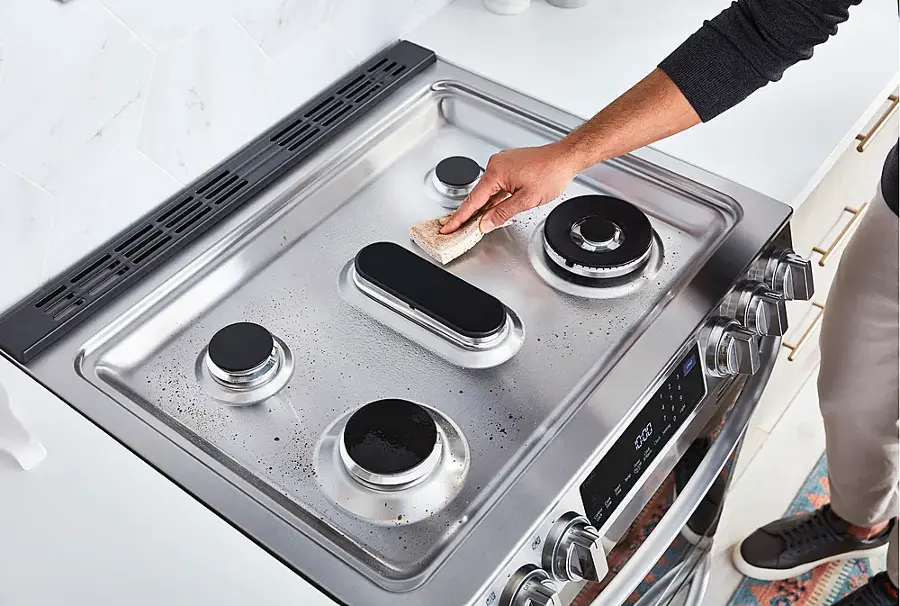 Alt View 32. LG - 6.3 Cu. Ft. Smart Slide-In Gas True Convection Range with EasyClean and Air Sous-Vide - Stainless Steel.