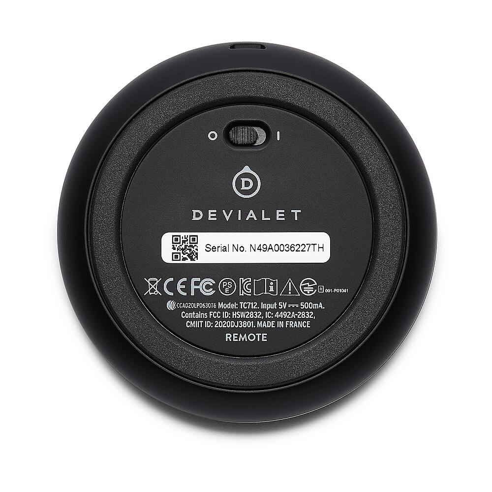 Angle. Devialet - Remote - Matte Black.