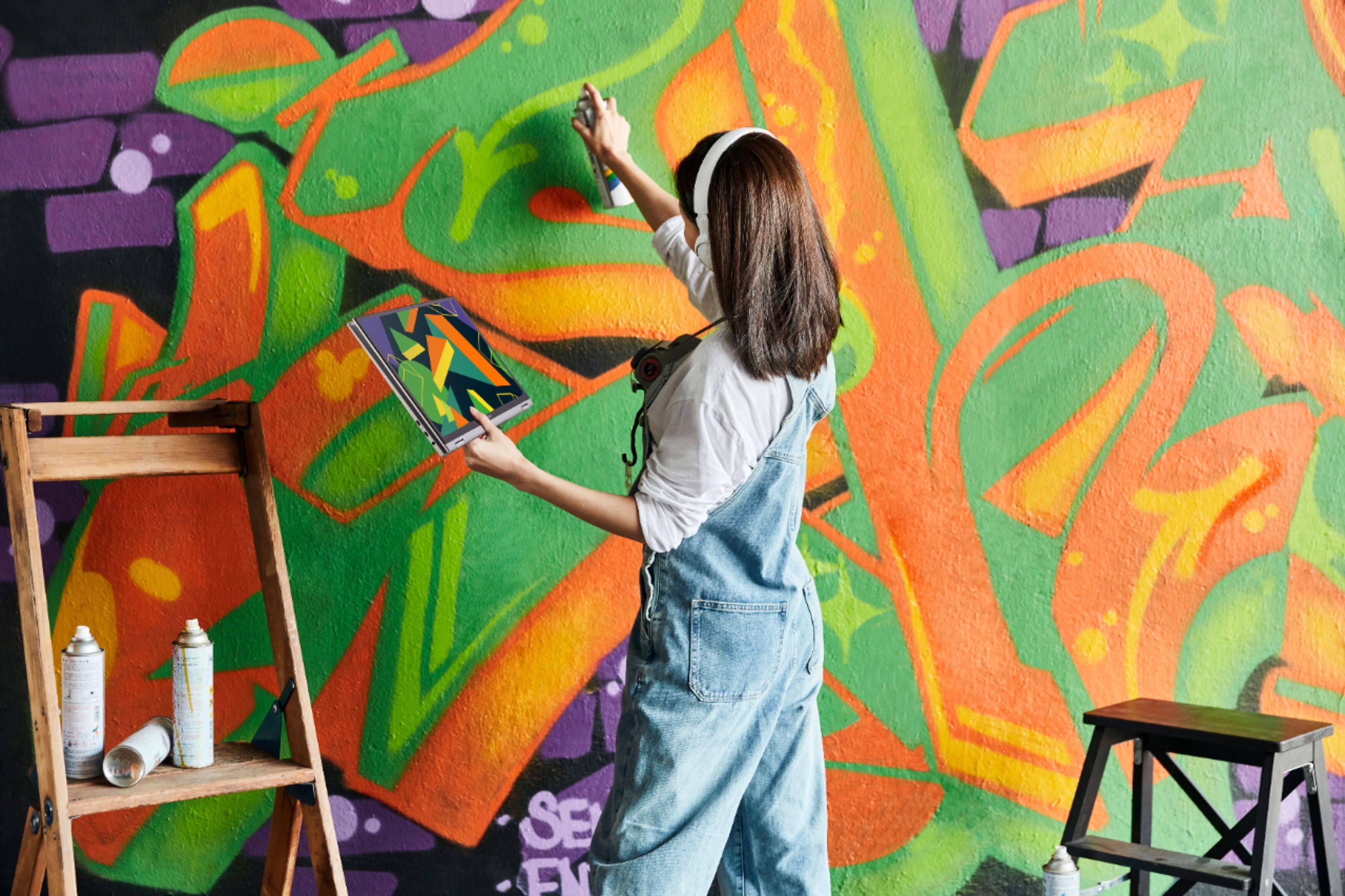 Alt View 27. LG - gram 2-in-1 16” WQXGA Laptop – Intel Evo Platform Core i7 – 16GB RAM – 2TB NVMe Solid State Drive.