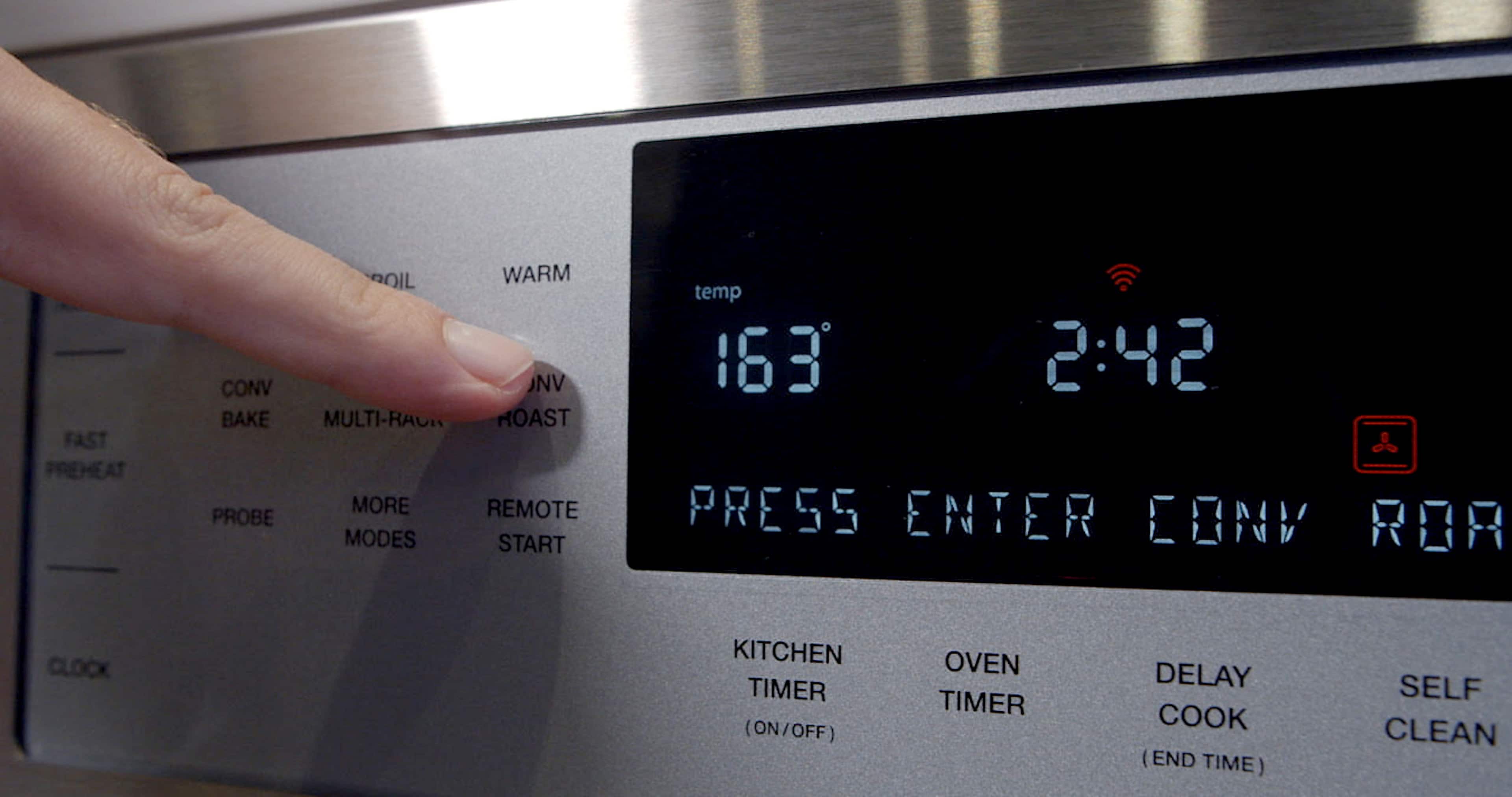 Alt View 16. Thermador - Masterpiece Series 30" Built-In Double Electric Convection Wall Oven with Professional Handle and Wifi - Silver.