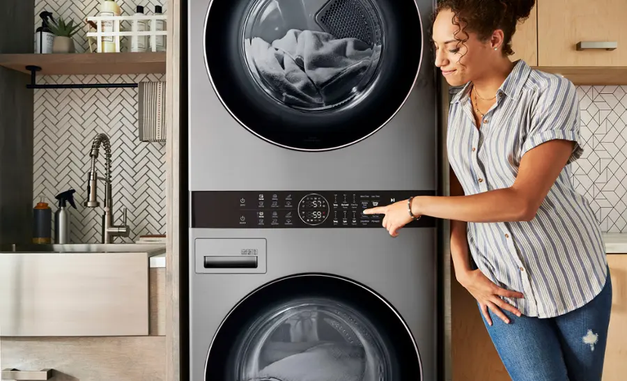 Alt View 32. LG - 4.5 Cu. Ft. HE Smart Front Load Washer and 7.4 Cu. Ft. Electric Dryer WashTower with Built-In Intelligence - Graphite Steel.