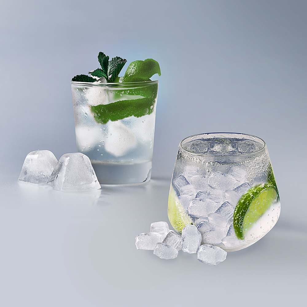 Alt View 18. Samsung - BESPOKE 29 cu. ft. 4-Door Flex French Door Smart Refrigerator with Customizable Panels (panels sold separately) - Custom Panel Ready.