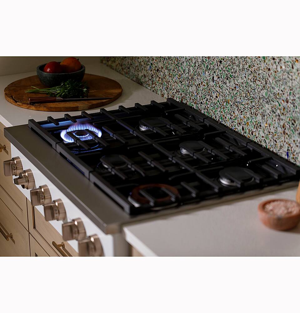 Alt View 29. Café - 36" Built-In Gas Cooktop with 6 Burners, Customizable - Stainless Steel.