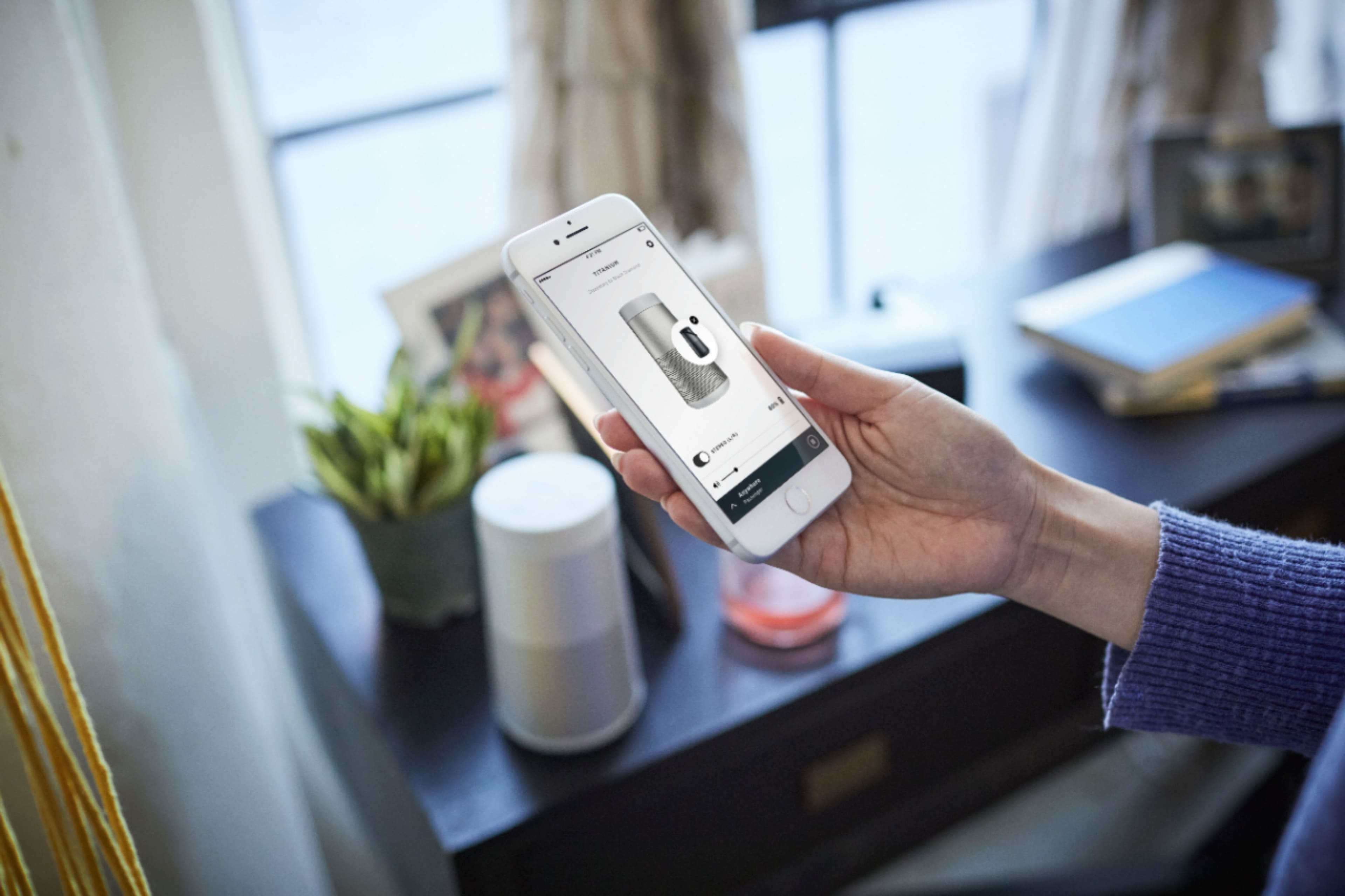 Alt View 16. Bose - SoundLink Revolve II Portable Bluetooth Speaker - Luxe Silver.