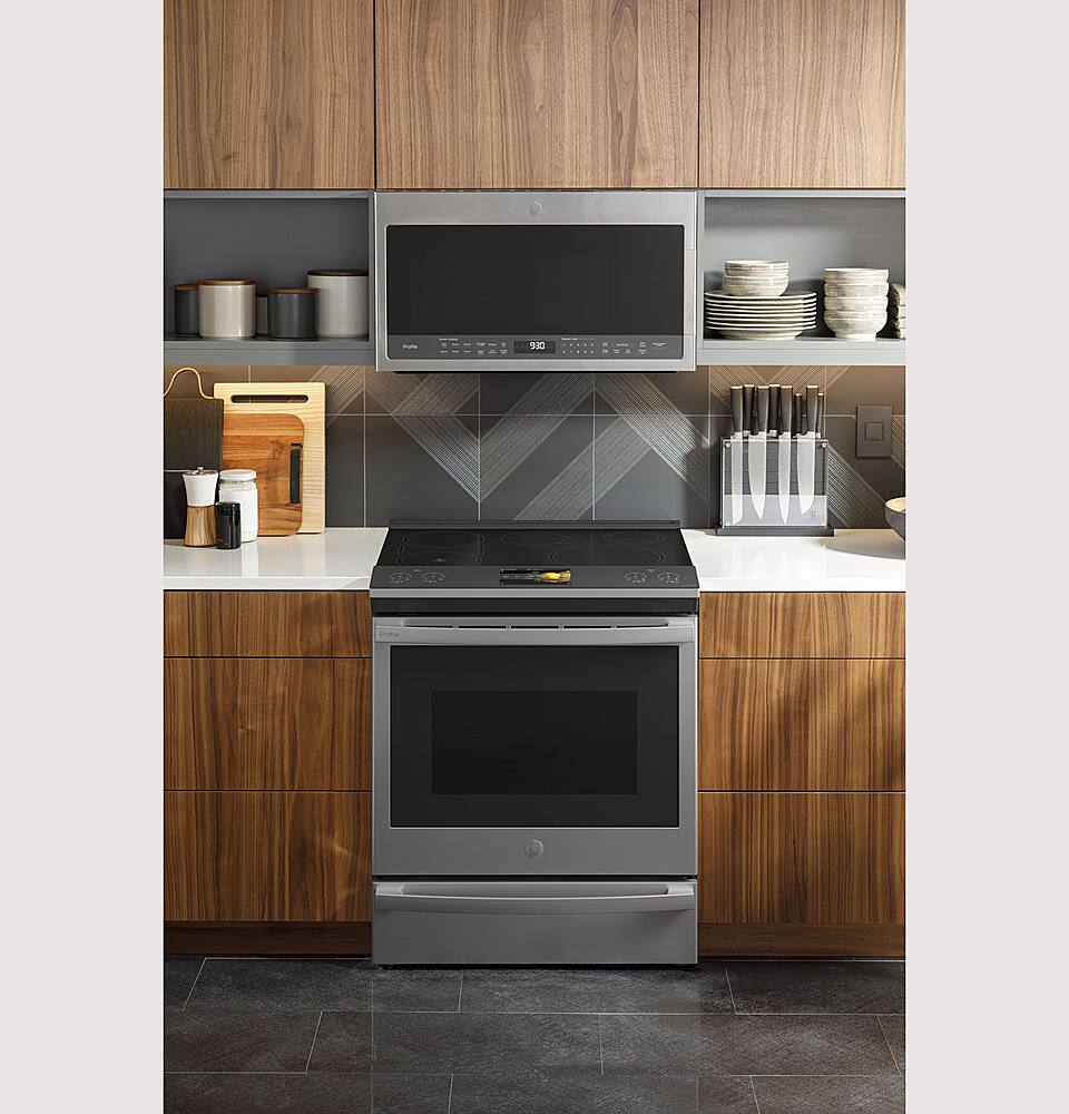 Alt View 18. GE Profile - 5.3 Cu. Ft. Slide-In Electric Induction True Convection Range with No Preheat Air Fry and WiFi - Fingerprint Resistant Stainless Steel.