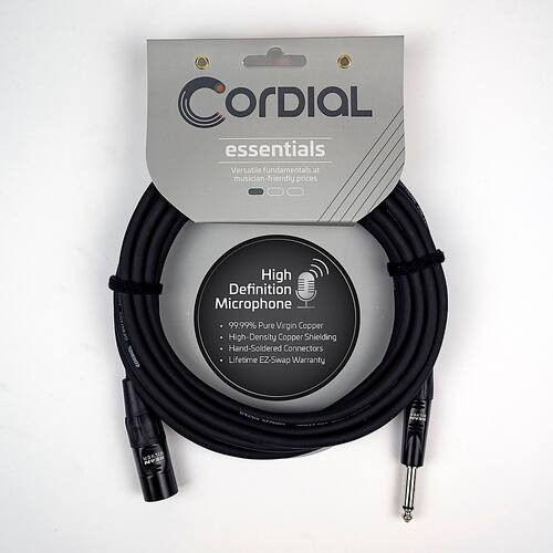 Cordial - Unbalanced Mic/Line - 1/4 inch. Plug to XLRM - Black