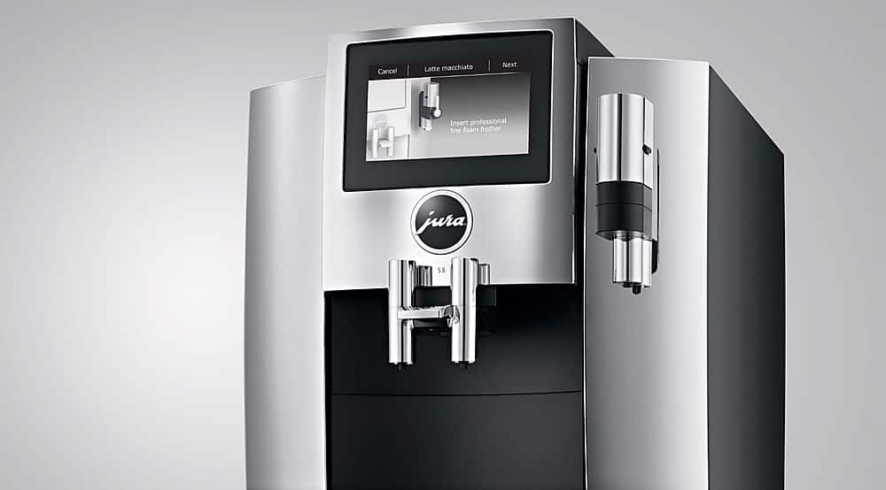 Angle. Jura - S8 Espresso Machine with 15 bars of pressure and Milk Frother - Chrome.
