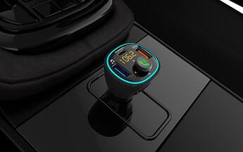Celly Car FM Transmitter Kit – Doppia USB, Luci RGB 7 Colori, Vivavoce E Musica Wireless Per Auto