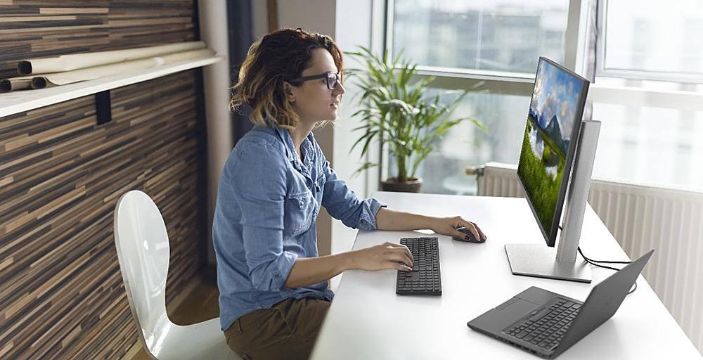 Alt View 24. Dell - KM5221W Pro Ergonomic Full-size Wireless Mechanical Keyboard and Mouse - Black.