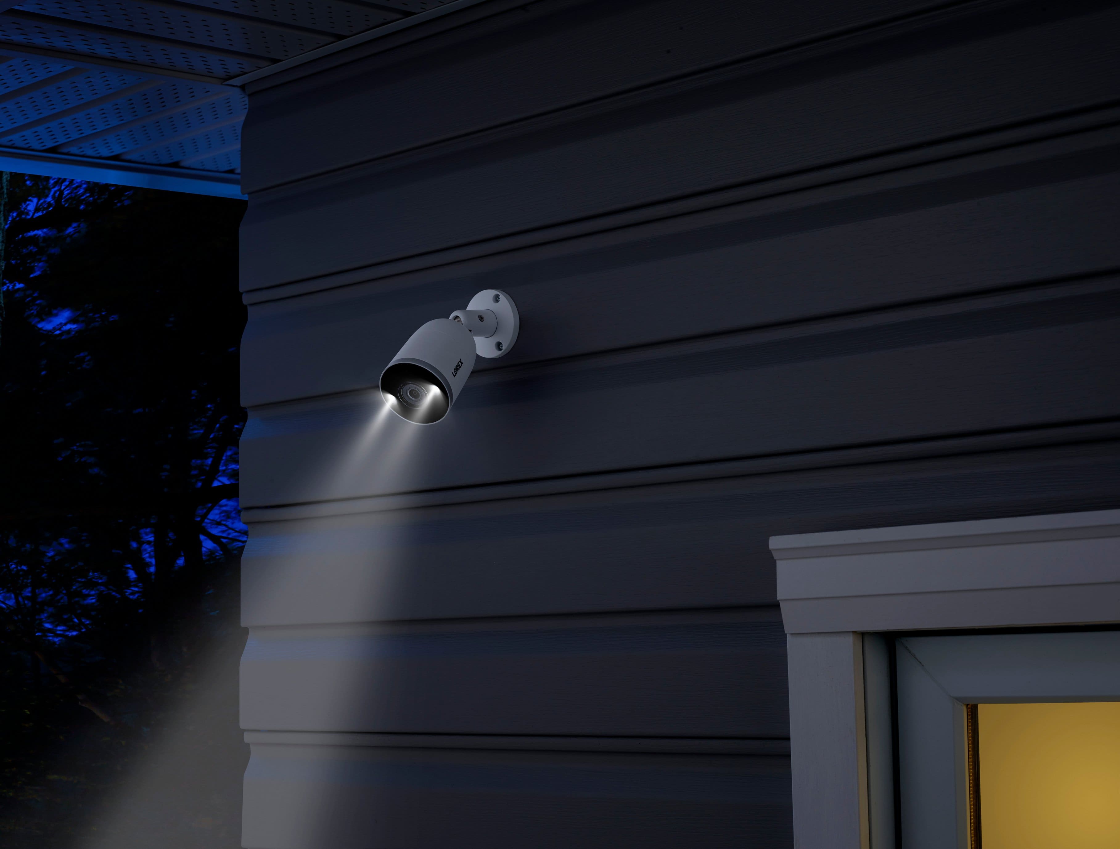 Alt View 20. Lorex - 4K NVR Security System with 4 Smart Deterrence Cameras, Fusion Capabilities and Smart Motion Detection Plus - White.