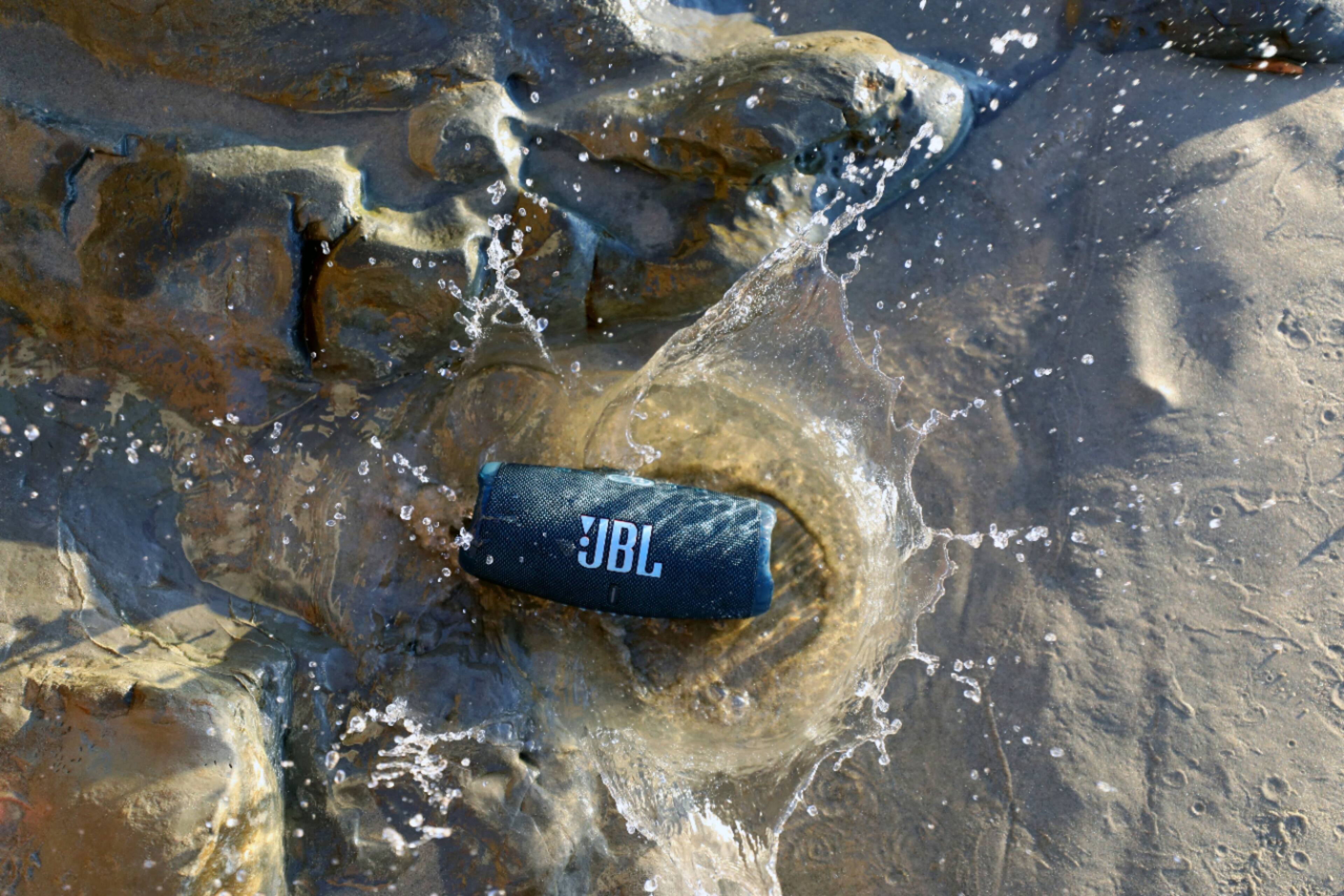 Alt View 19. JBL - CHARGE5 Portable Waterproof Speaker with Powerbank - Blue.