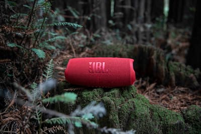 JBL CHARGE5 Portable Waterproof Speaker with Powerbank Red JBL CHARGE5 Portable Waterproof Speaker with Powerbank Red