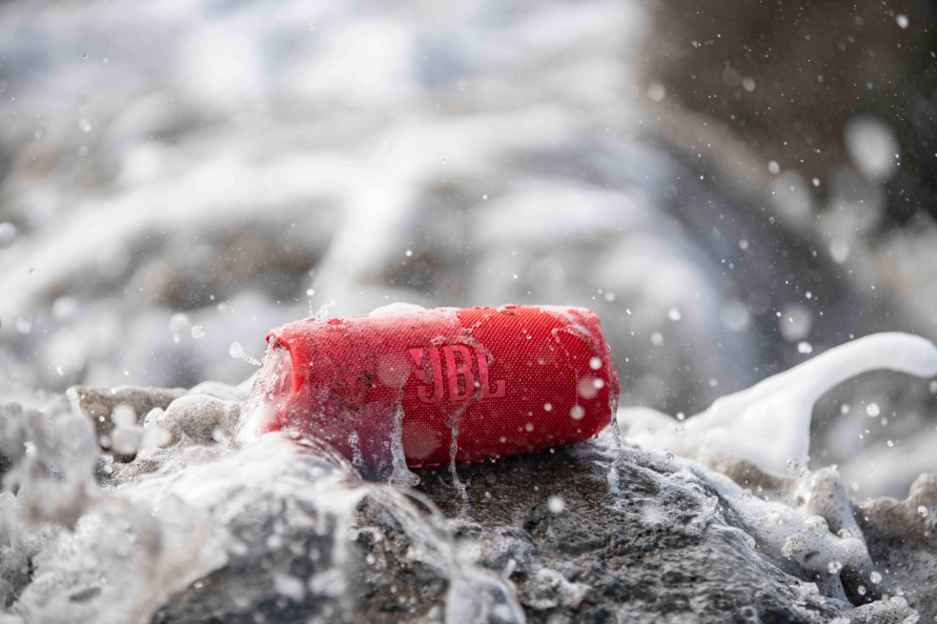Alt View 17. JBL - CHARGE5 Portable Waterproof Speaker with Powerbank - Red.