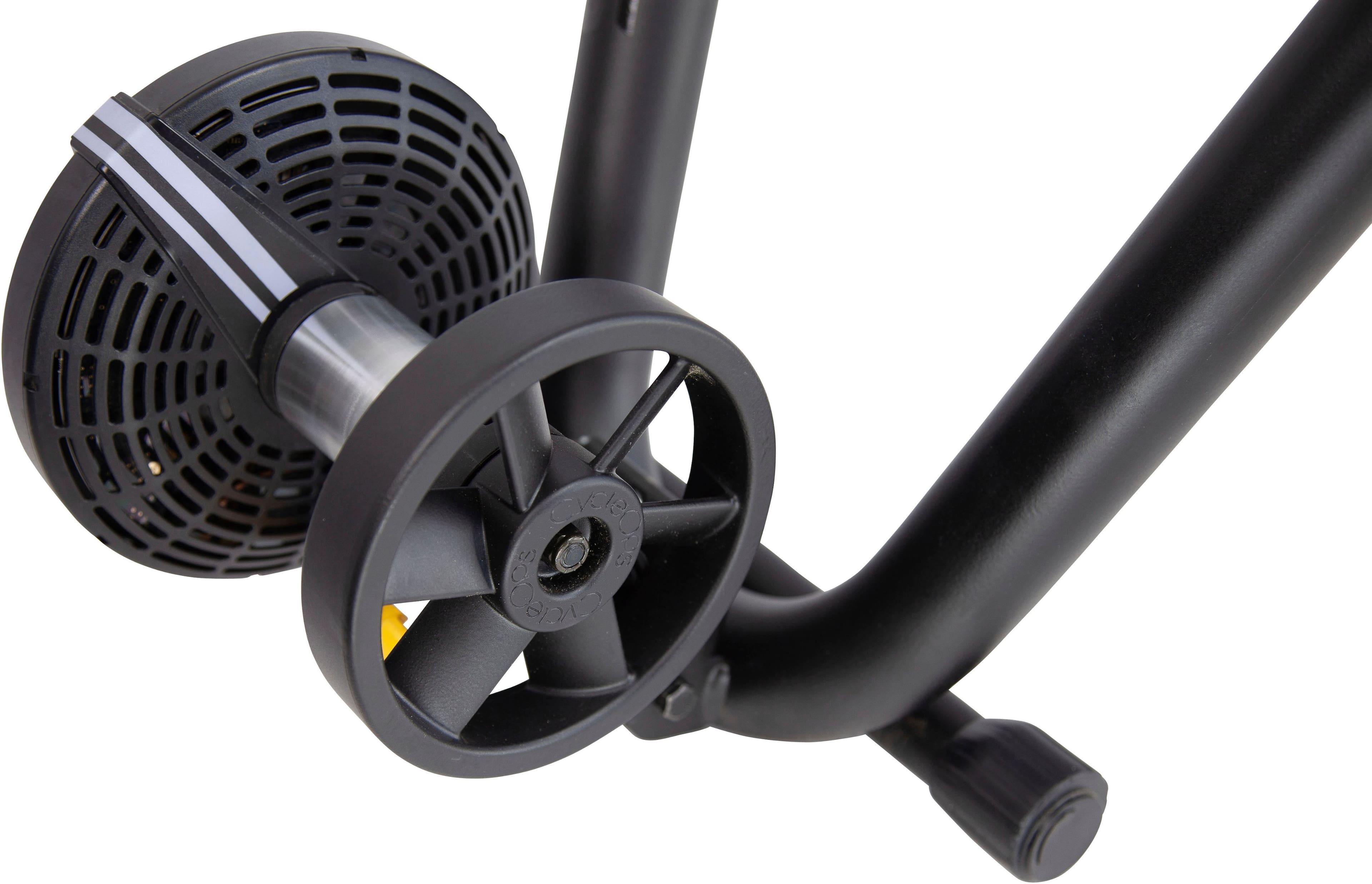 Alt View 12. Saris - M2 Smart Trainer - Black.