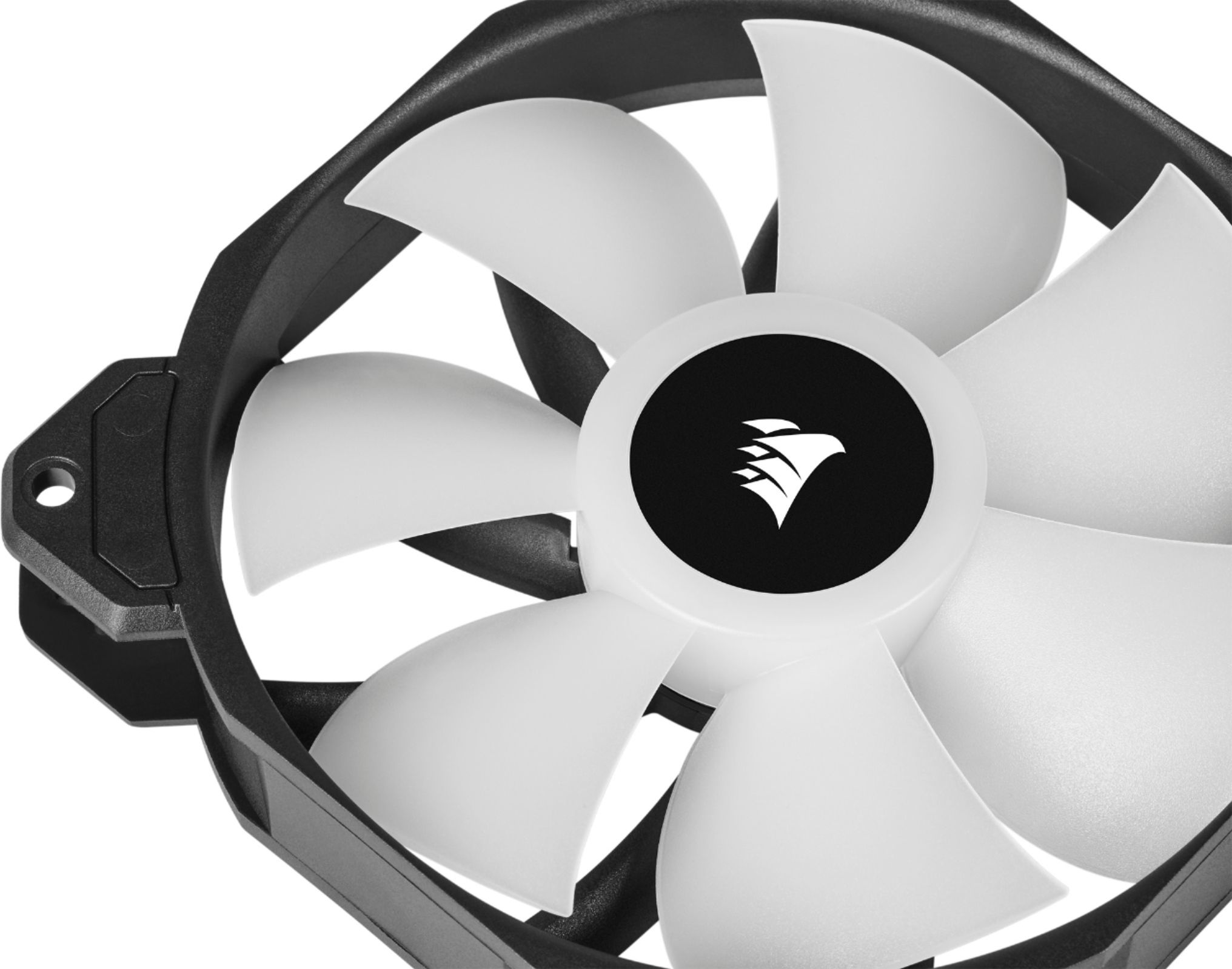 CORSAIR AF120 RGB ELITE 120mm Fluid Dynamic Bearing Triple Fan Kit with  AirGuide Technology Black CO-9050154-WW - Best Buy