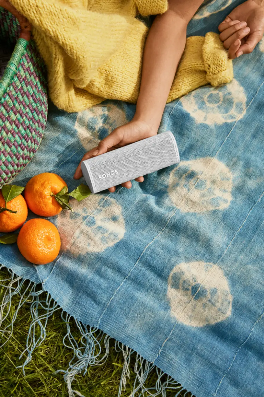 Alt View 20. Sonos - Roam Smart Portable Wi-Fi and Bluetooth Speaker with Amazon Alexa and Google Assistant - White.