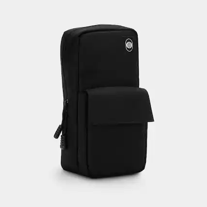 Front. Retrospekt - Retrospekt SX-70 Sonar Autofocus Black Camera Bag.