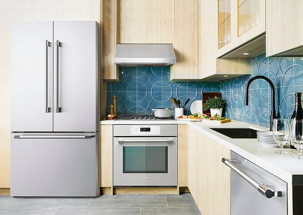 thermador 36 in 20.8 cu ft french door refrigerator t36ft
