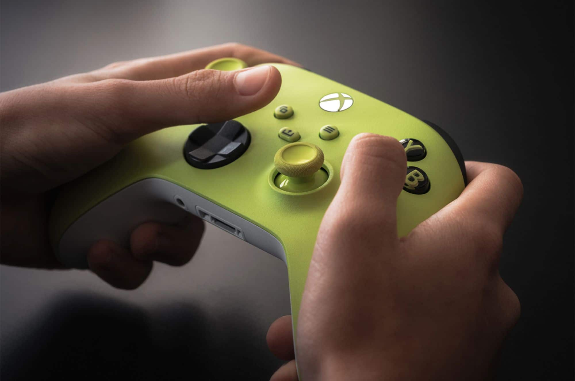 Xbox Series Xs Wireless Controller - Electric Volt : Target