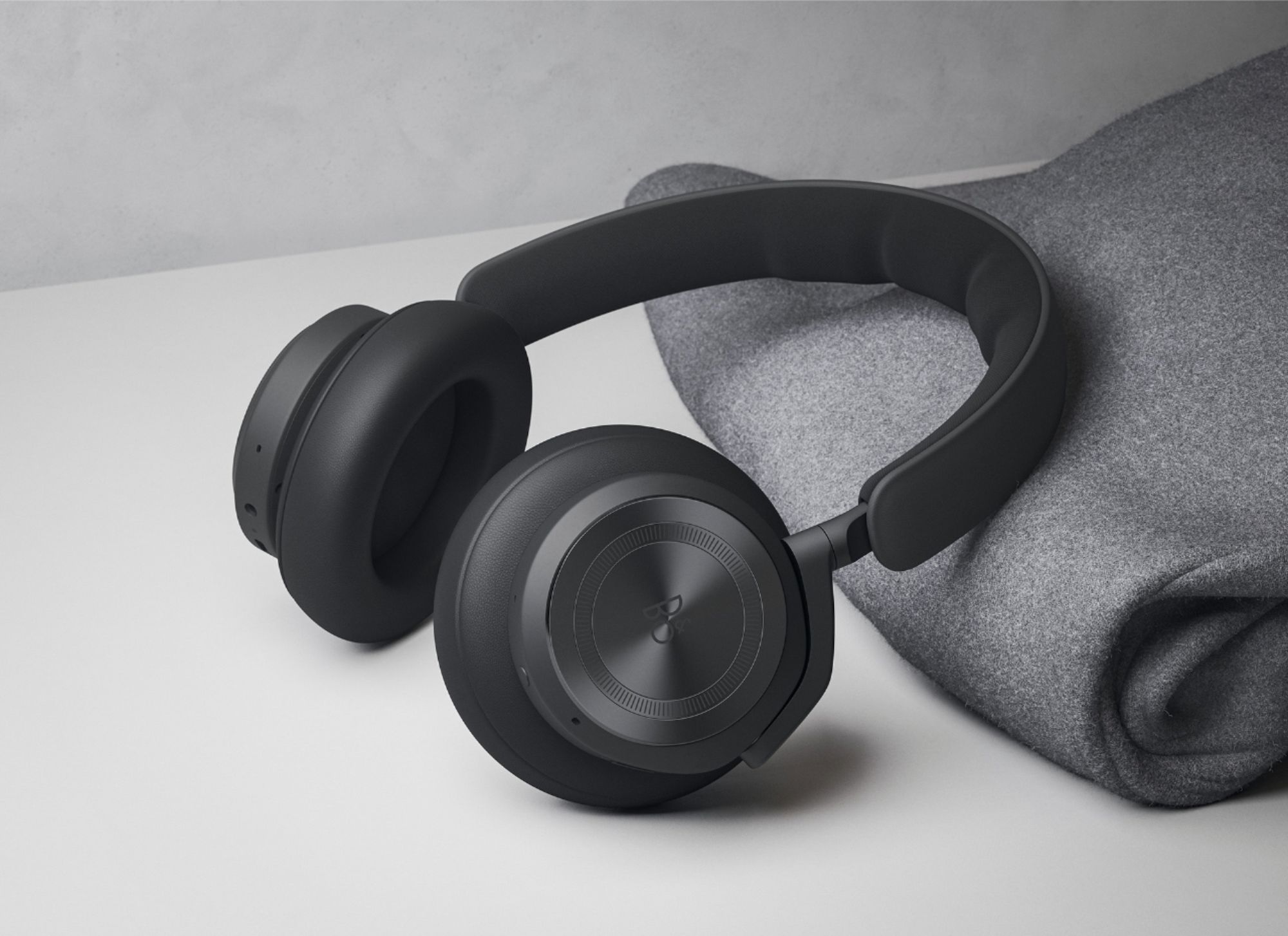 Bang & Olufsen Beoplay HX Wireless Noise Cancelling Over-the-Ear
