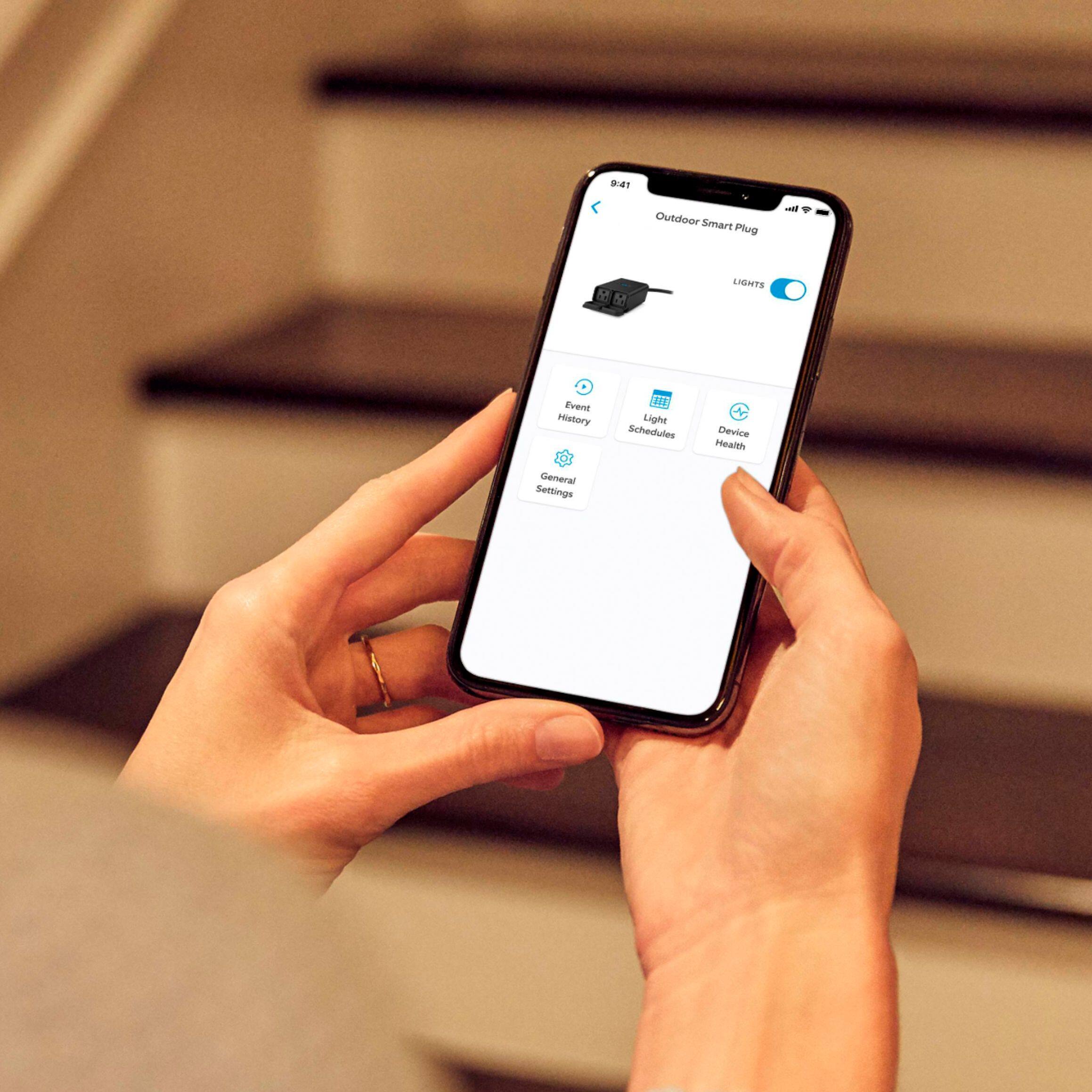 Alt View 13. Ring - Outdoor Smart Plug - Black.