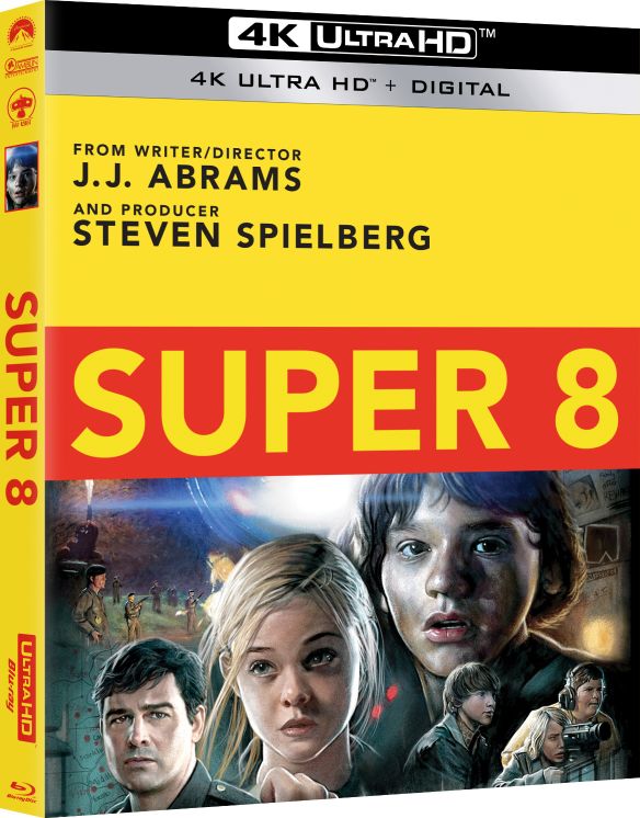 Super 8 [Includes Digital Copy] [4K Ultra HD Blu-ray] [2011]