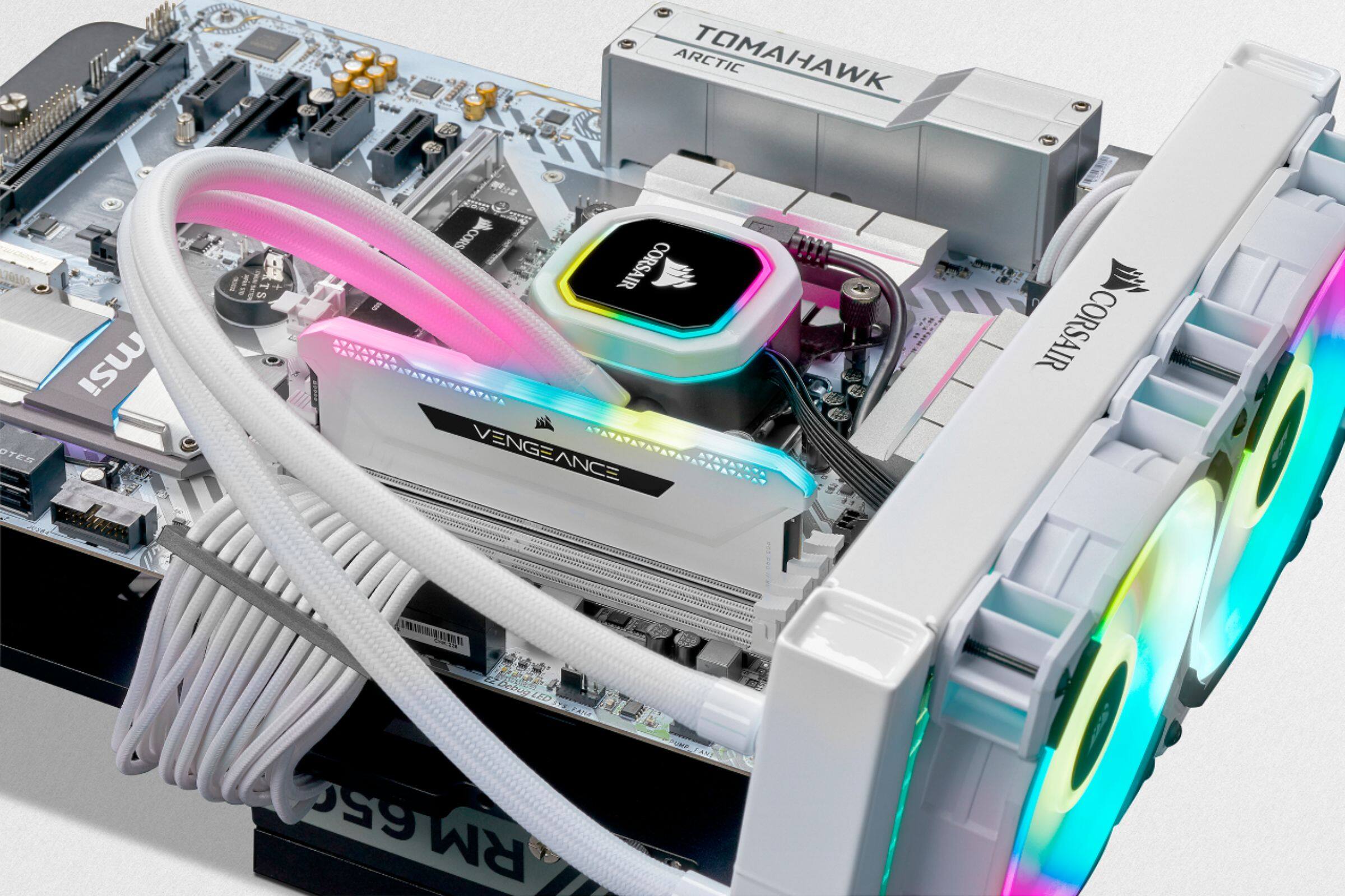 Alt View 12. CORSAIR - VENGEANCE RGB PRO SL 32GB (2x16GB) DDR4 3600MHz C18 UDIMM Desktop Memory - White.