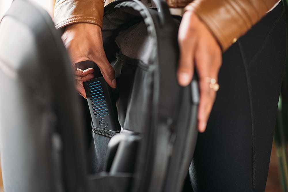 Alt View 18. Nomatic - Navigator Backpack 15L - Black.