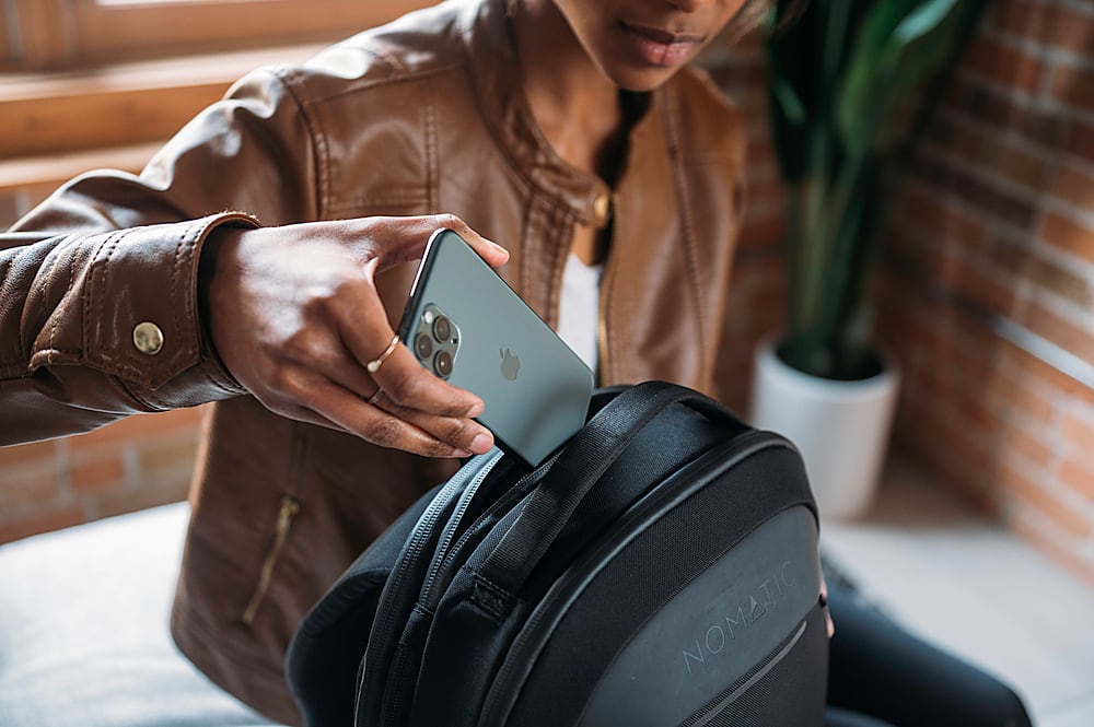 Alt View 19. Nomatic - Navigator Backpack 15L - Black.