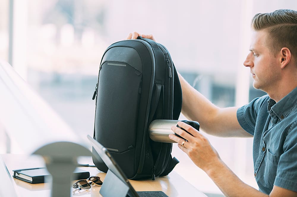 Alt View 24. Nomatic - Navigator Backpack 15L - Black.