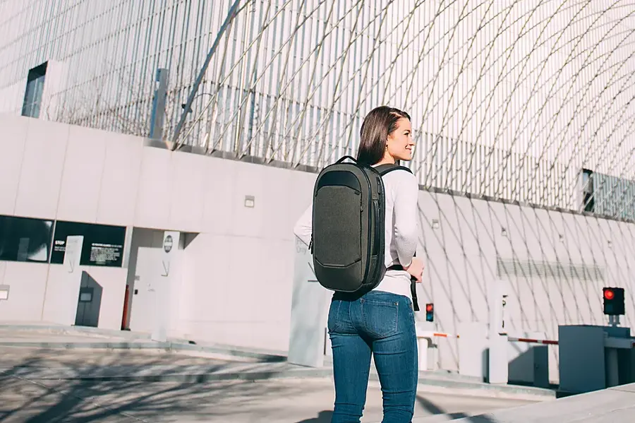Alt View 29. Nomatic - BACKPACK (15L) - Black.
