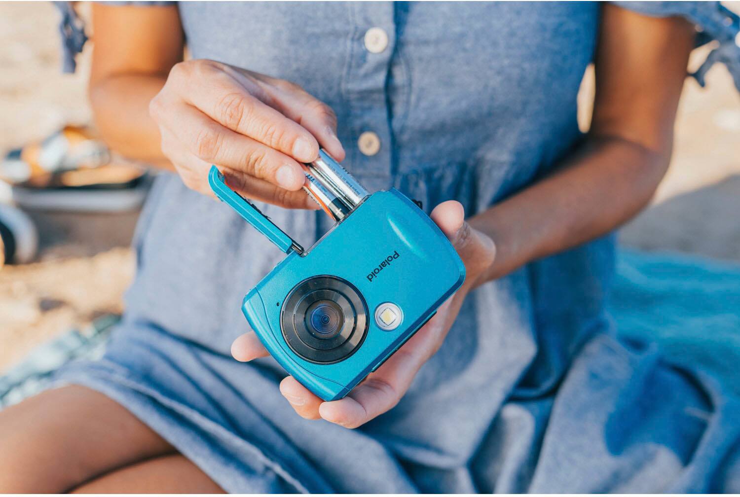 Alt View 18. Polaroid - 16MP Waterproof Digital Camera - Teal.