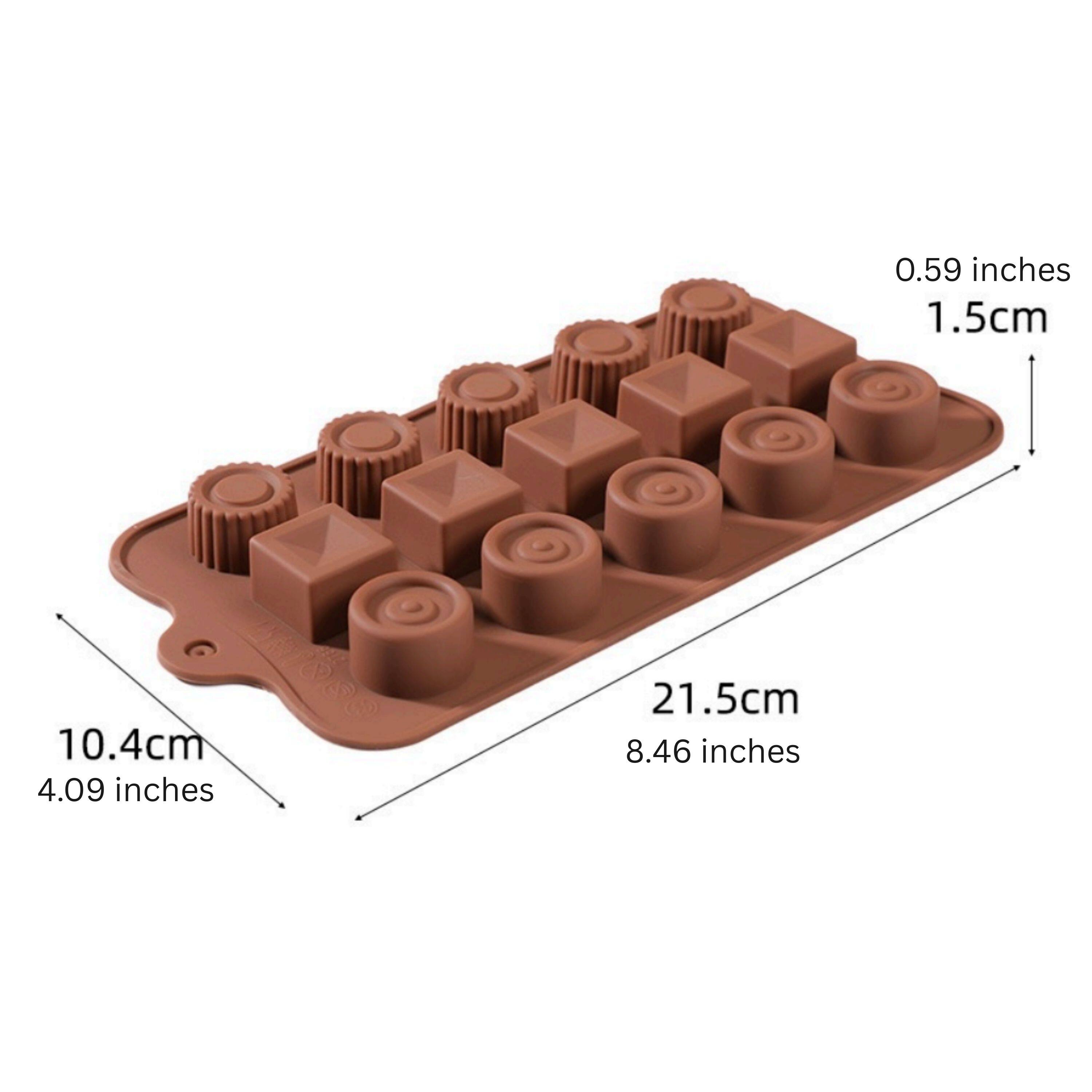 0.59 inches 1.5cm  
10.4cm 4.09 inches  
21.5cm 8.46 inches