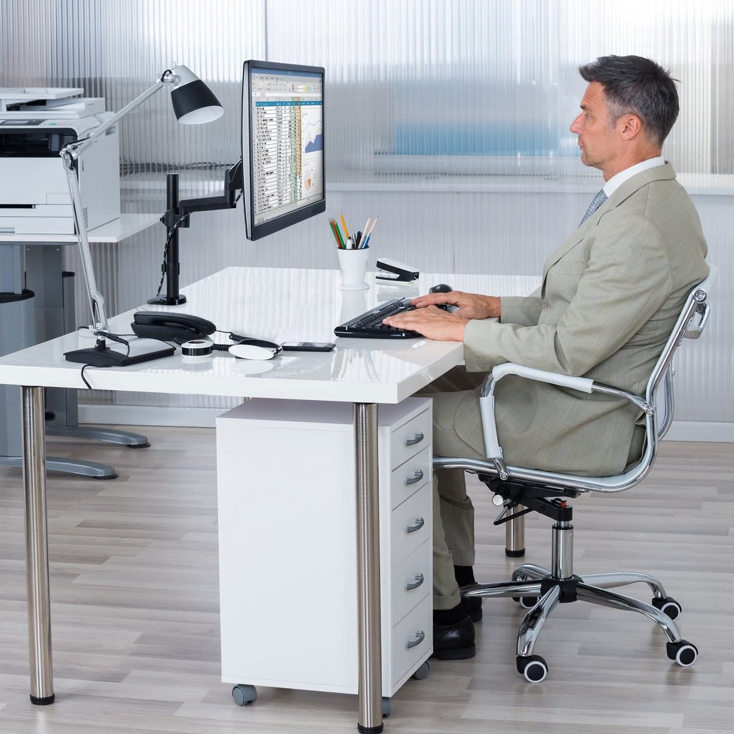 Left. Mount-It! - Single Monitor Desk Mount with Pole – Height Adjustable Monitor Stand for 13"-32" Screens - Black.