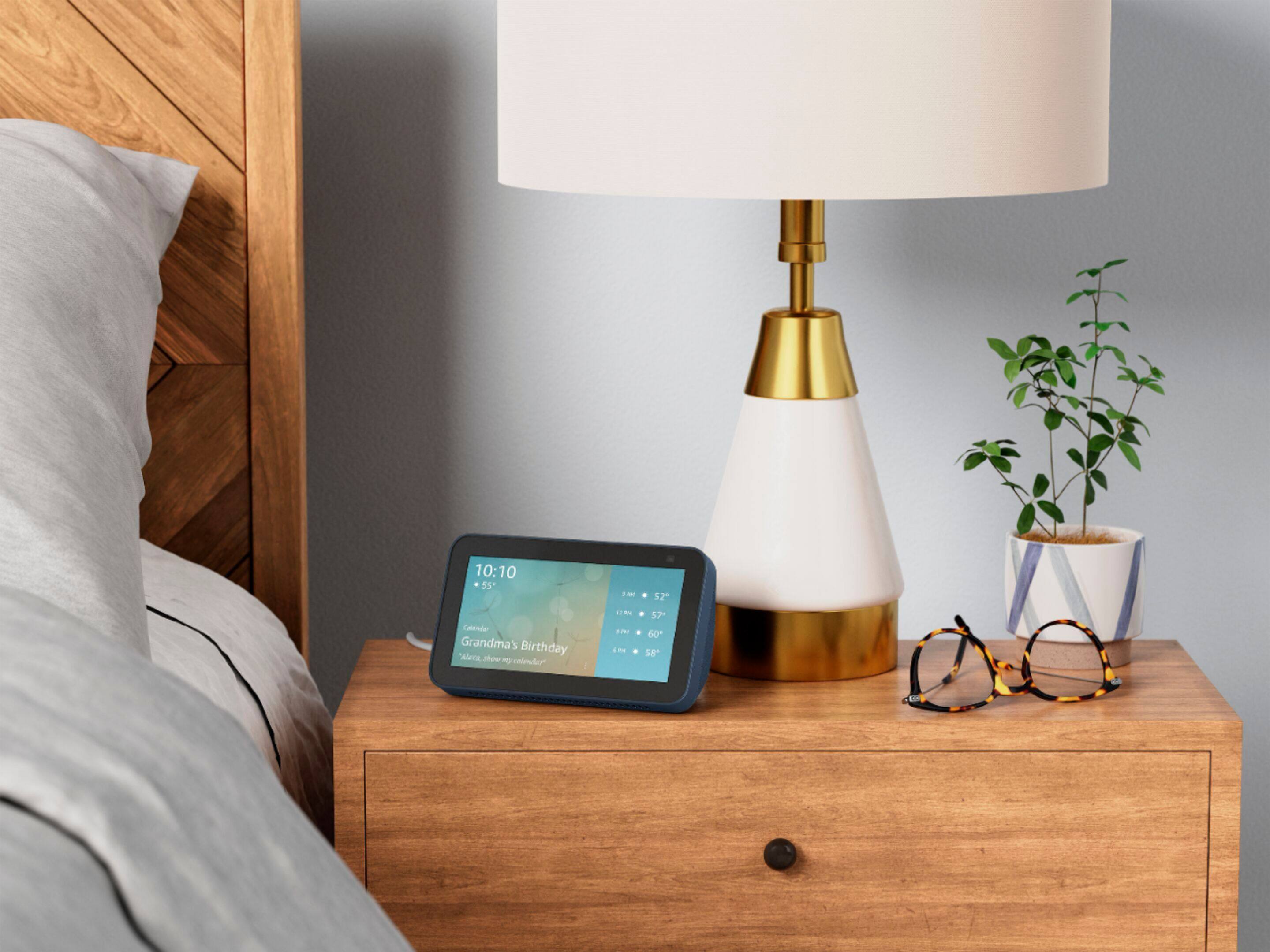 Alt View 17. Amazon - Echo Show 5 (2nd Gen, 2021 release) | Smart display with Alexa and 2 MP camera - Deep Sea Blue.