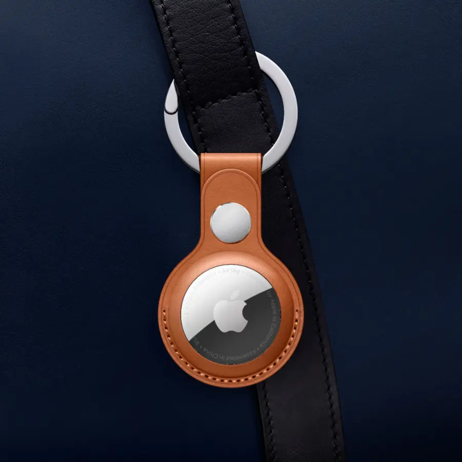 Alt View 18. Apple - AirTag (4-Pack) - Silver.