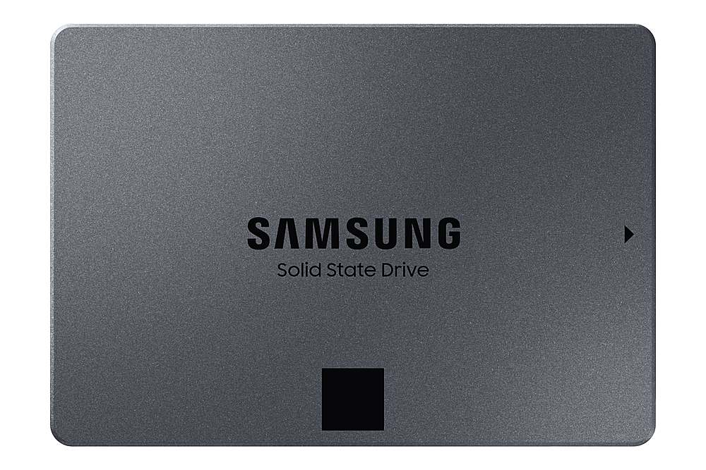 Front. Samsung - 870 QVO 8TB Internal SSD SATA - Black.