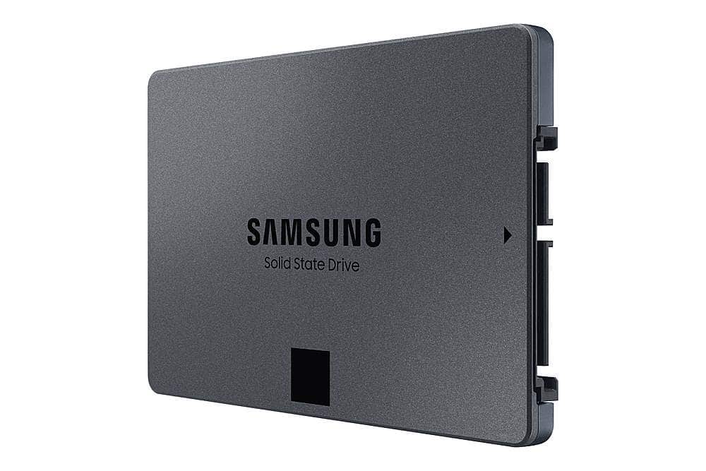 Alt View 13. Samsung - 870 QVO 8TB Internal SSD SATA - Black.