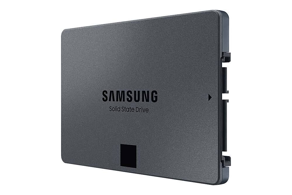 Alt View 13. Samsung - 870 QVO  8TB Internal SSD SATA - Black.