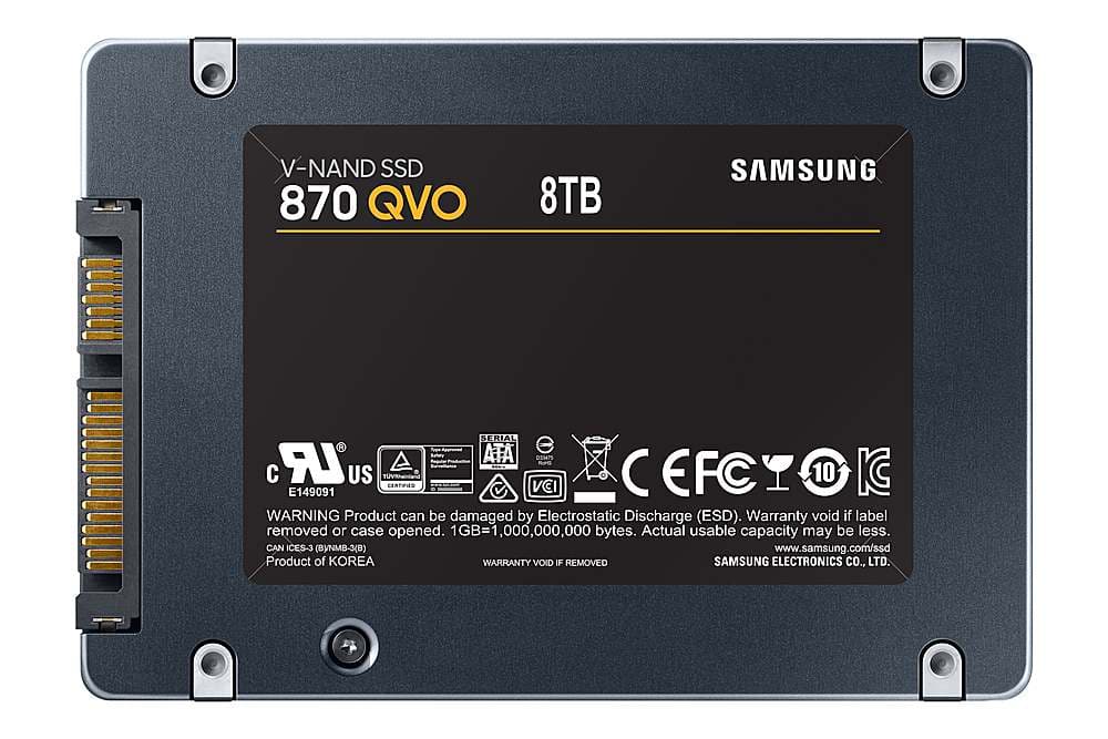 Alt View 16. Samsung - 870 QVO 8TB Internal SSD SATA - Black.