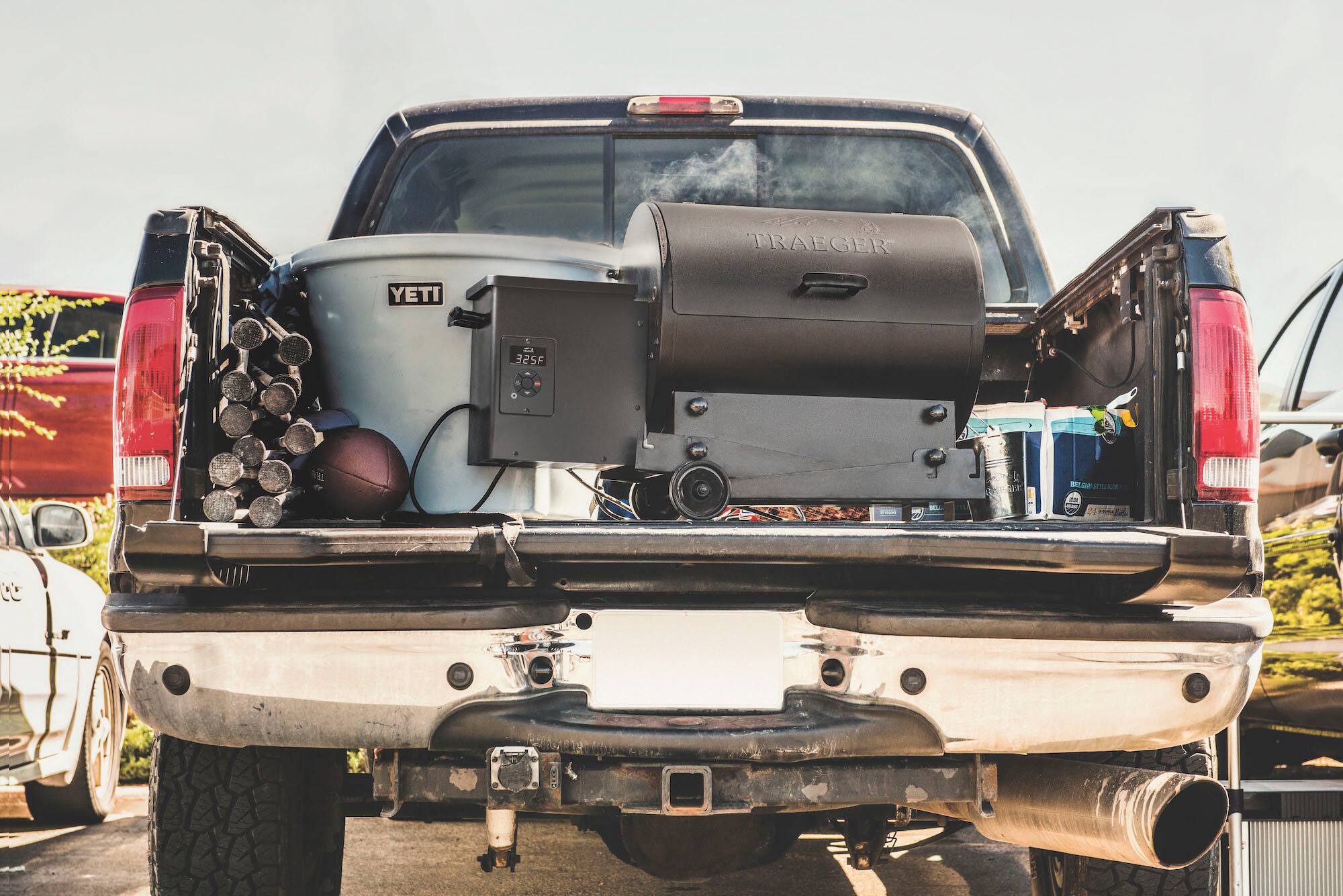 Alt View 13. Traeger Grills - Tailgater 20 Wood Pellet Grill - Black.